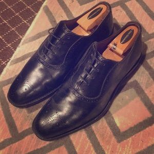 Allen Edmonds black Men’s  dress shoes oxfords